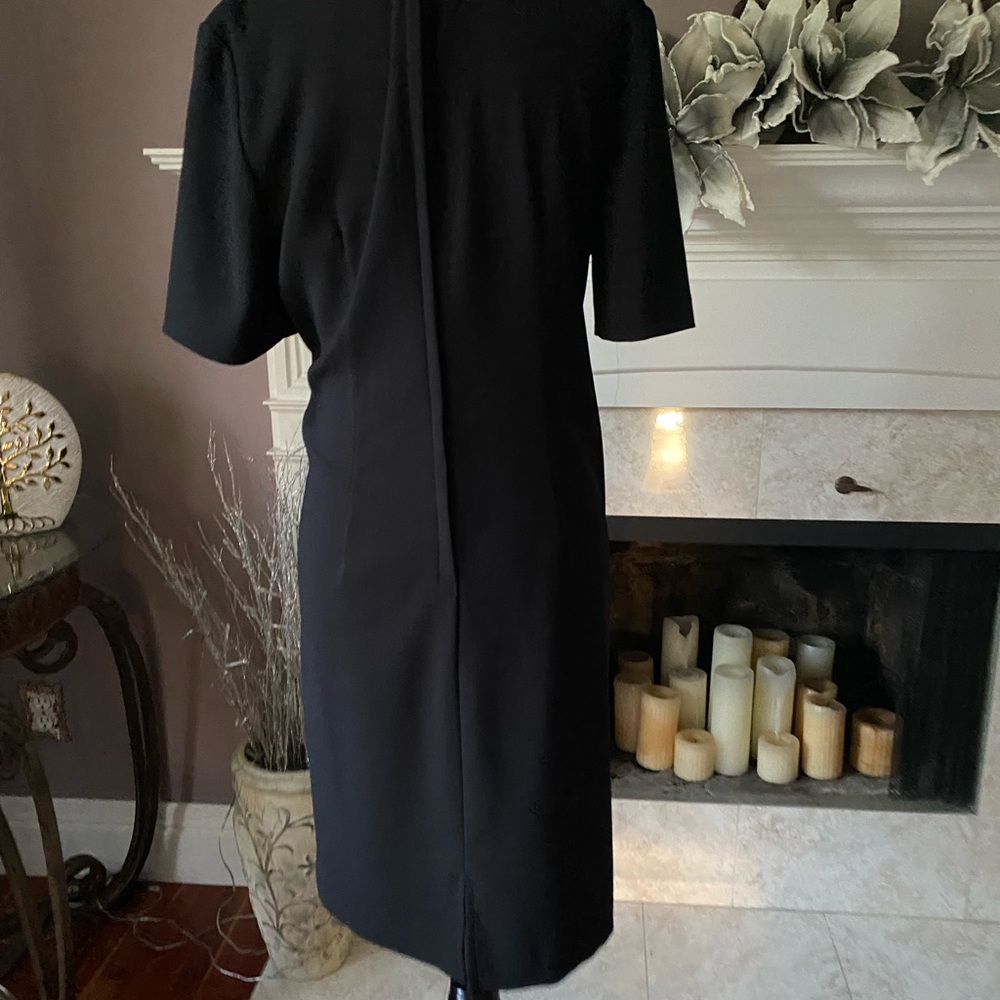 Du-Date Career Little Black Dress - Picture 10 of 16